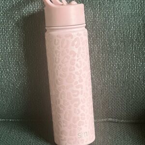 Pink Leopard Print Water Bottle